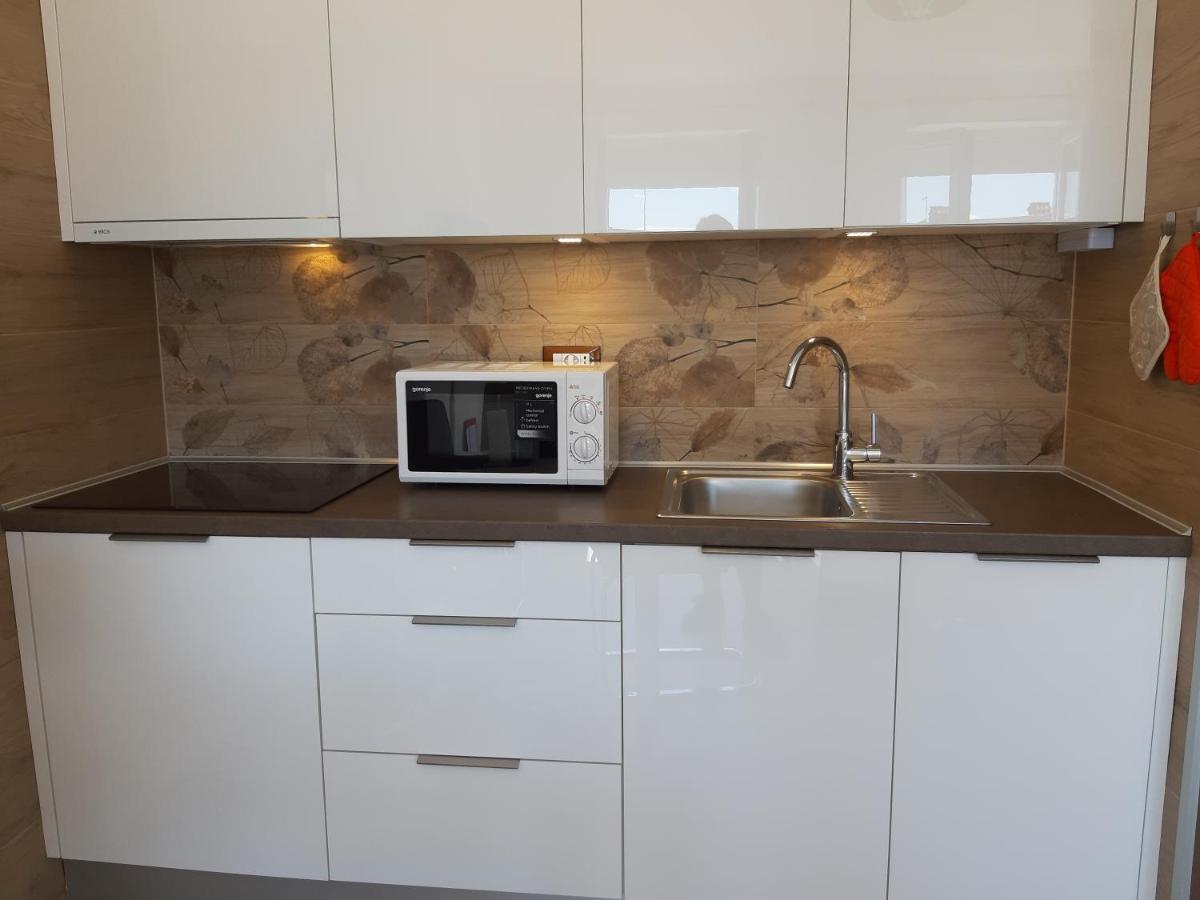 Lena Apartmán